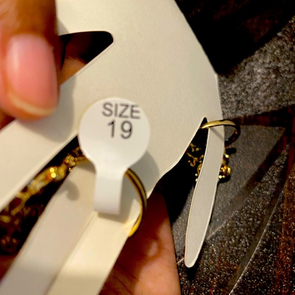 Two Finger ring join by a chain-size 19 - Picture 7 of 10